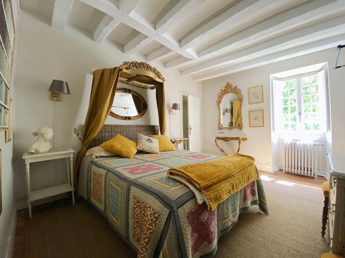 Le Petit Chateau De Sainte Colombe Bouges-le-Chateau Экстерьер фото