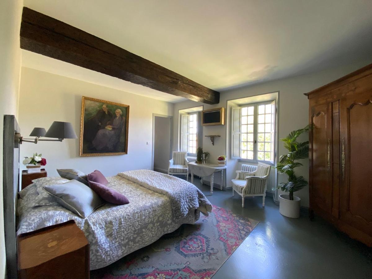 Le Petit Chateau De Sainte Colombe Bouges-le-Chateau Экстерьер фото