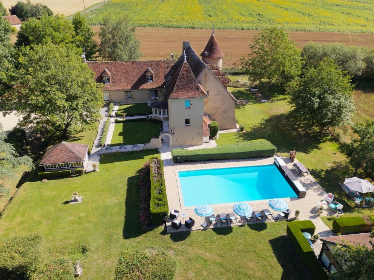 Le Petit Chateau De Sainte Colombe Bouges-le-Chateau Экстерьер фото