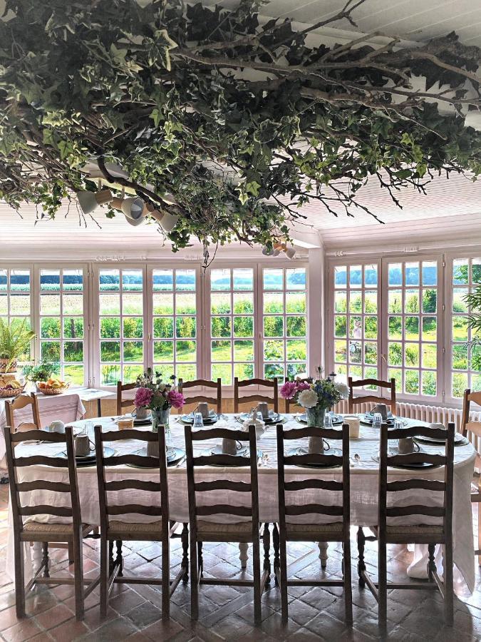 Le Petit Chateau De Sainte Colombe Bouges-le-Chateau Экстерьер фото